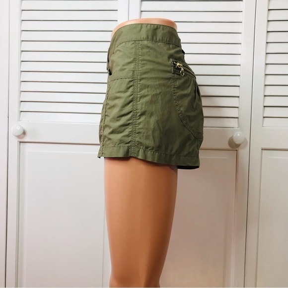 2/$25 EXPRESS Green Shorts Size 10 - Picture 3 of 6